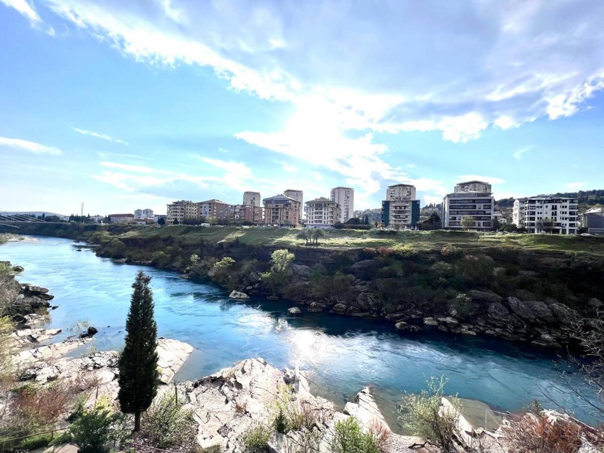פודגוריצה Hotel Ambasador מראה חיצוני תמונה